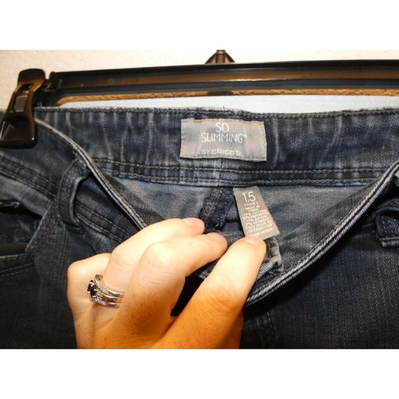 Women's Medium Jeans, Skinny Leg, Chico's So Slimming - Picture 2 of 4